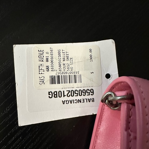 Balenciaga hourglass WOC 
Crystal 
New W Tag - Picture 2 of 8